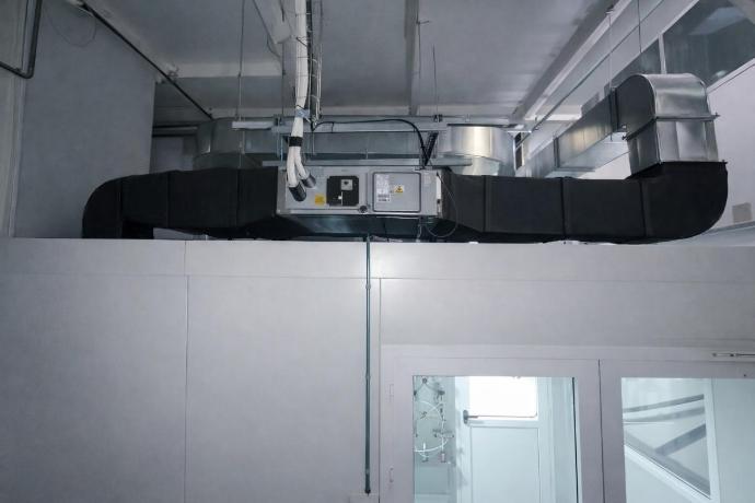 Climatización y control ambiental de salas de mezcla Sistema de climatización continua en sala de mezcla de pintura